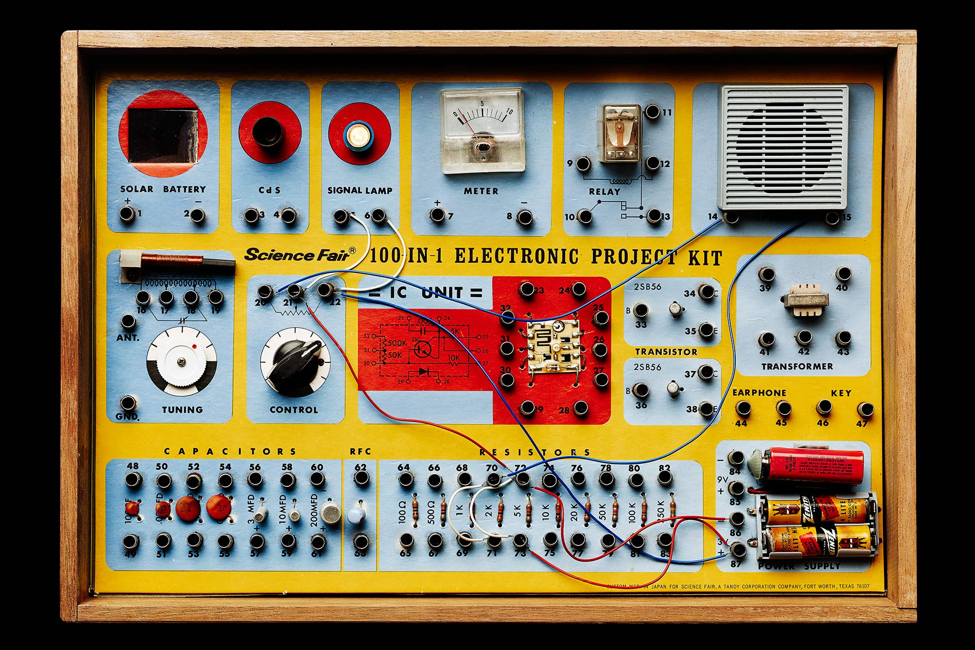 Vintage electronic kit 100 in 1